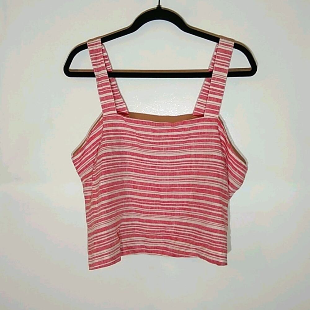 NWT BP white red stripes top. 55% Linen. Size large